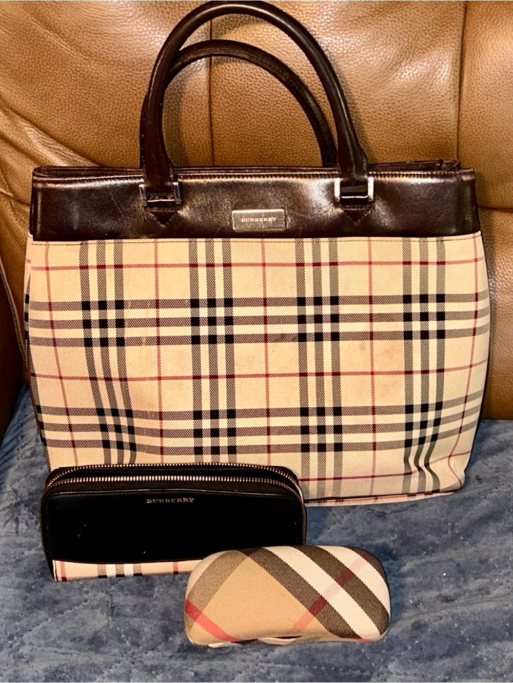 BURBERRY SET! Nova Check Tote HANDBAG SUNGLASSES CASE & Elmore Zip Around WALLET